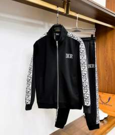 Picture of Dior Sweater Suits _SKUDiorM-3XL12yn13038377